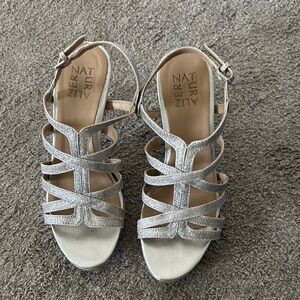 Naturalizer Silver Strappy Sandals with Cushioned Footbed